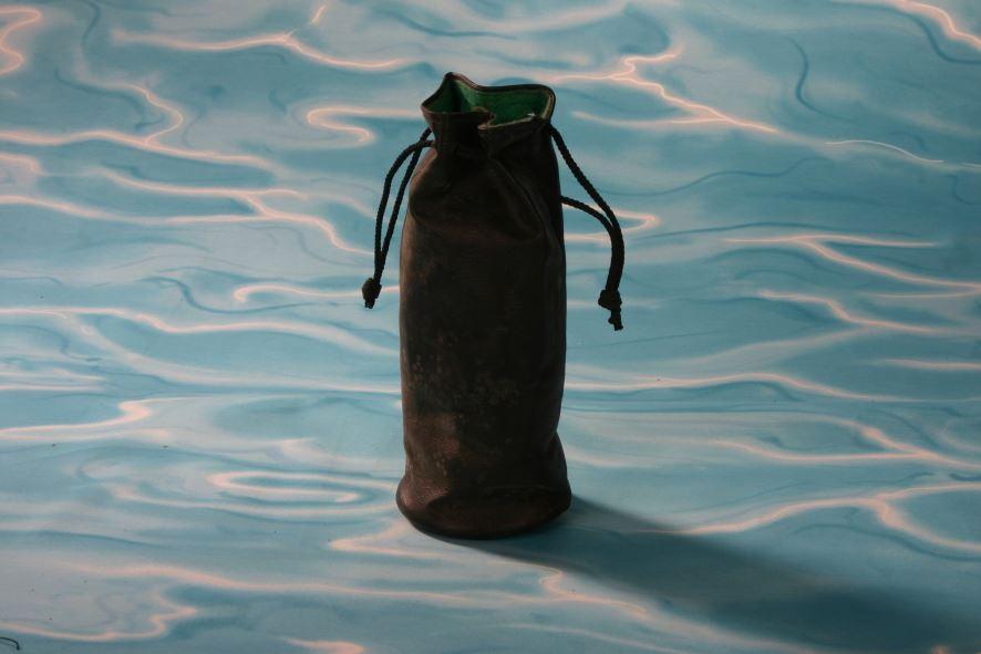 Objektivtasche, Kunstleder, zugbanverschluß,