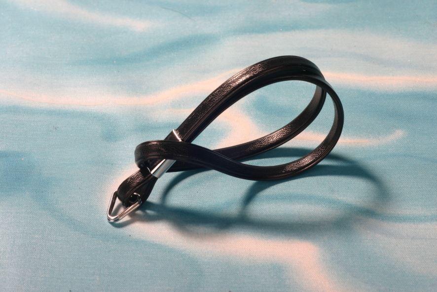 Kamerahandschlaufe mit Metallring, 18 cm