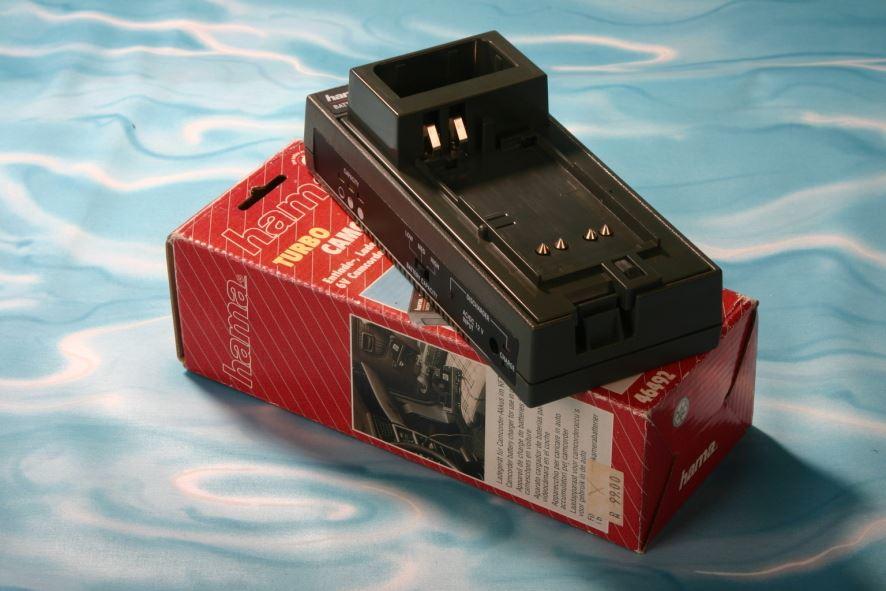 Hama  Turbo Camcharger, für 6 V Camcorder Akkus
